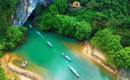 Phong Nha 