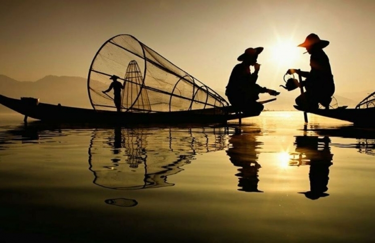 Visit Inle Lake: Top 5 Best Things To Do & See