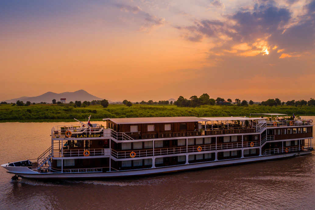 Voyage Vietnam Cambodge 18 Jours - Aventure et Croisière