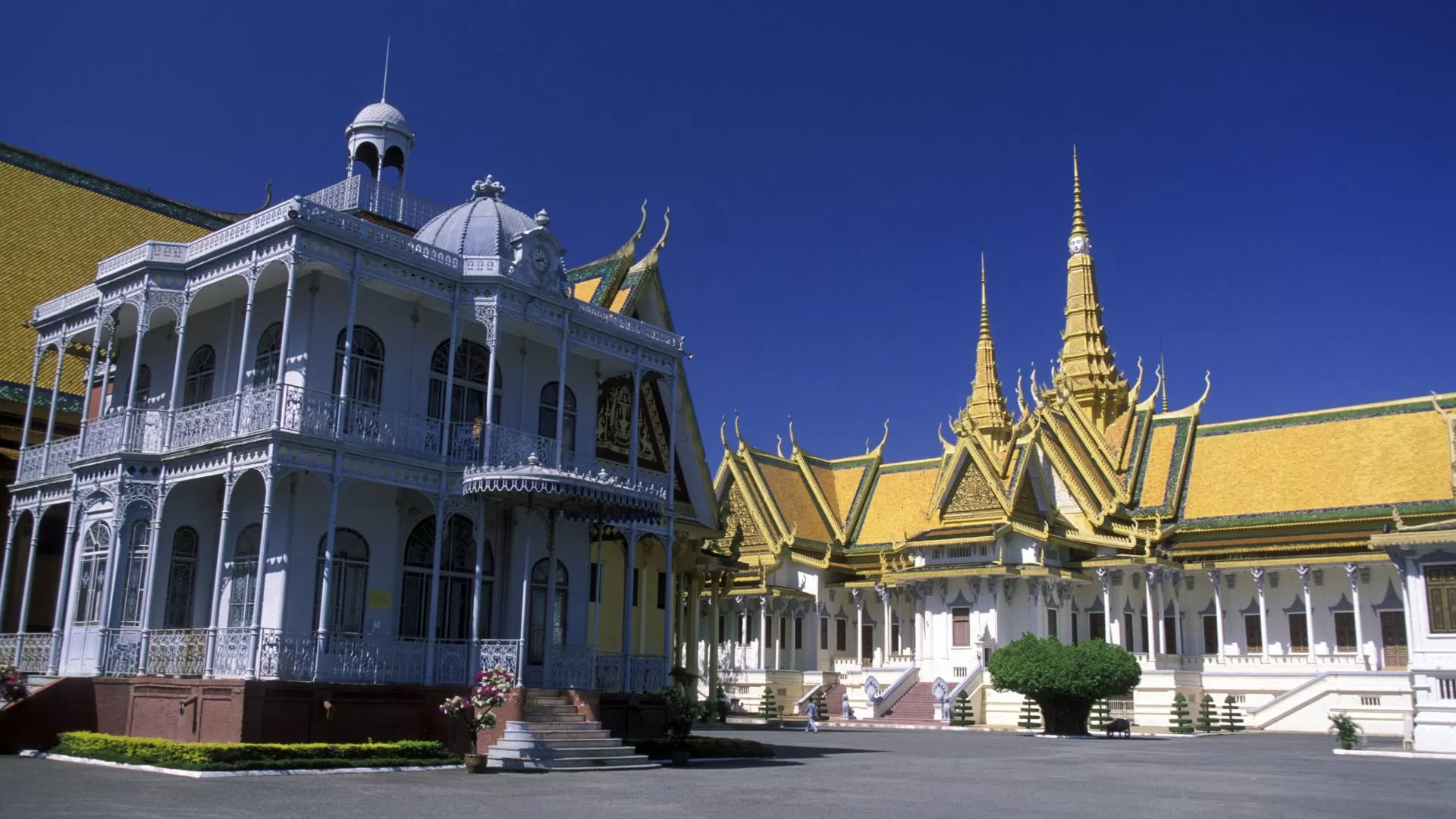 Explorer Pavillon en fer Napoléon III