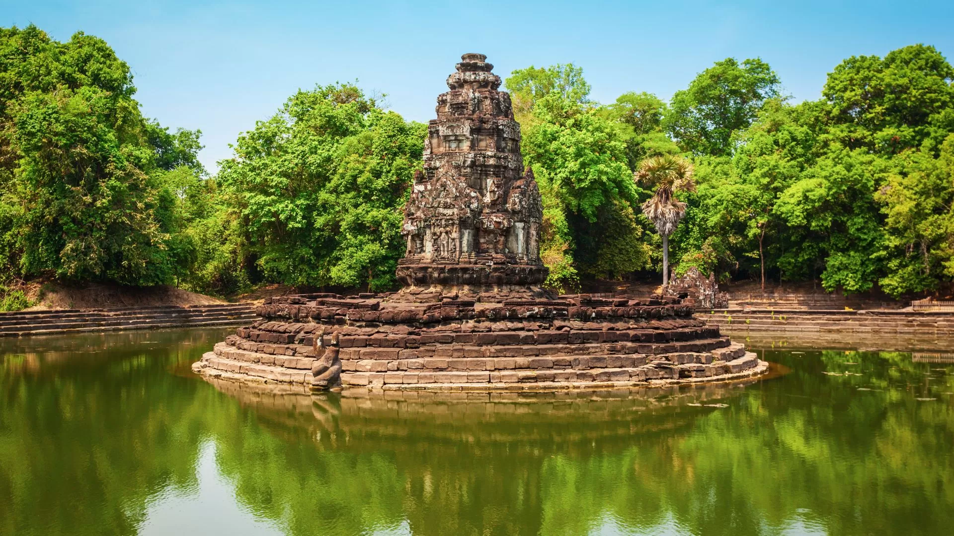 Neak Phan - l'un des temples les plus singuliers