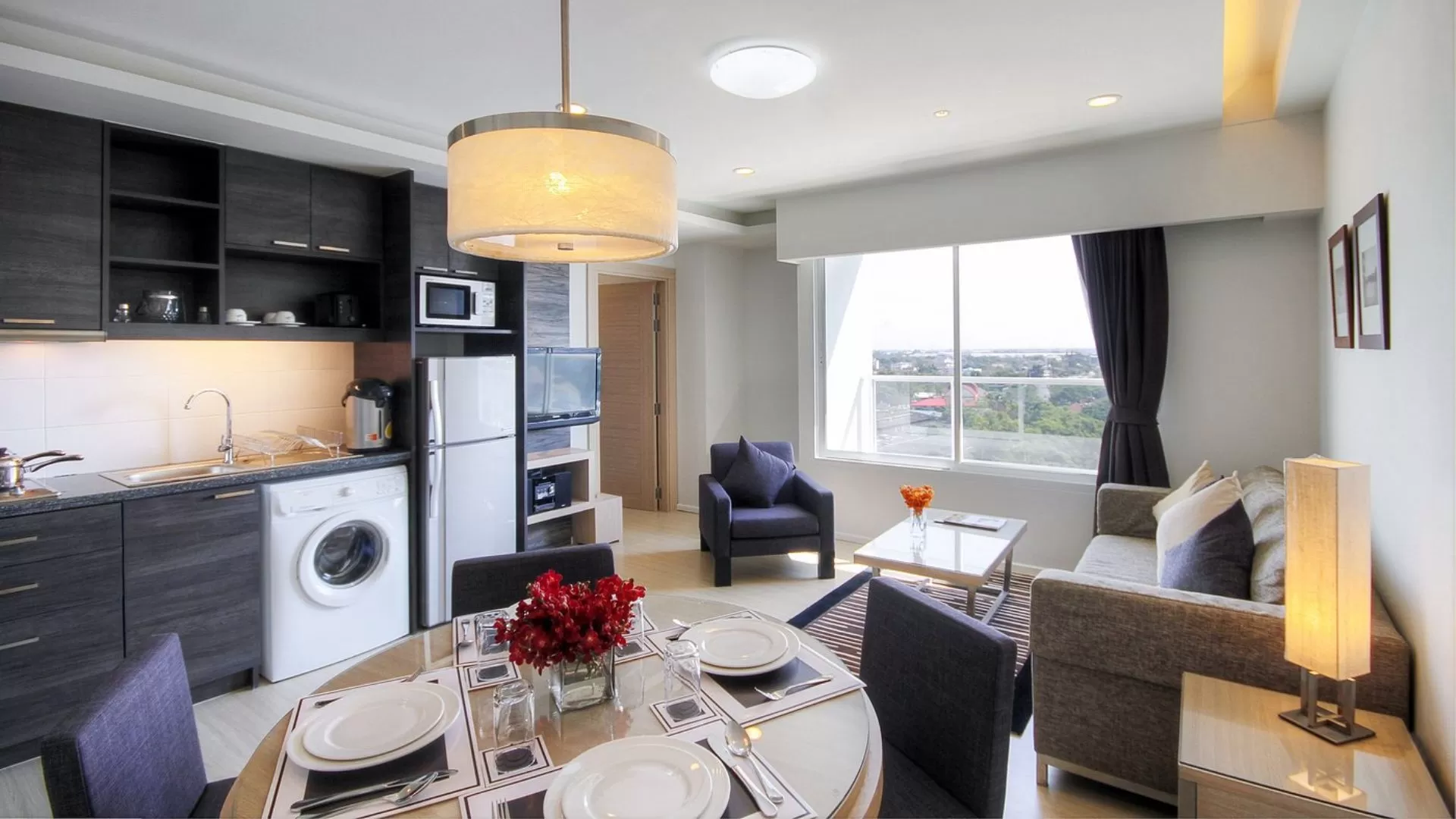 lassic Kameo Hotel & Serviced Apartments