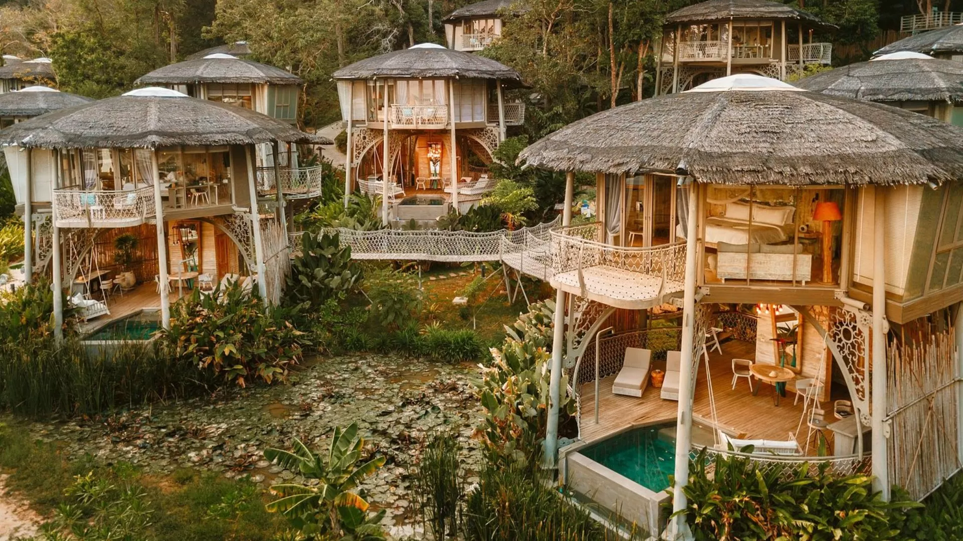Treehouse Villas