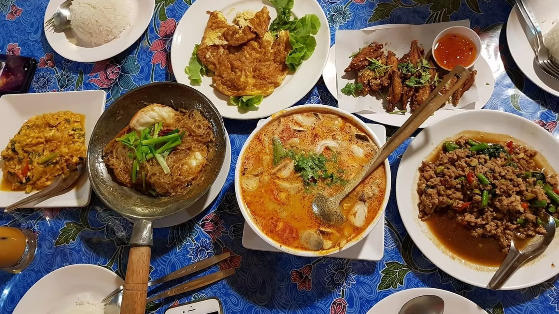 Ton Ma Yom Thaifood, Aonang