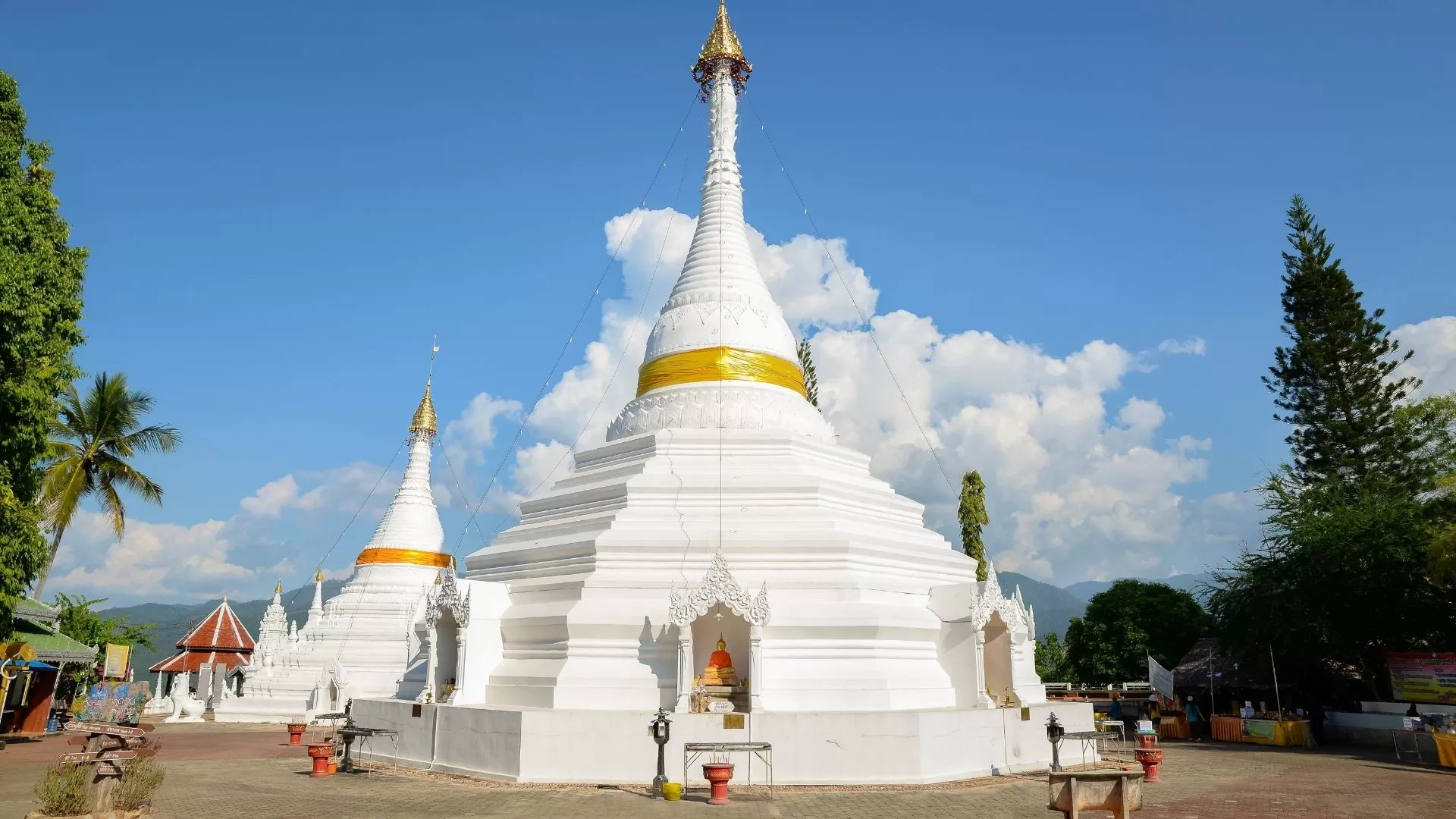 Wat Phra That Doi Kong Mu