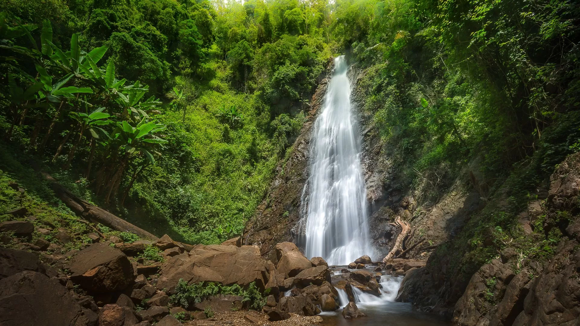 Khun Korn Waterfall Trail