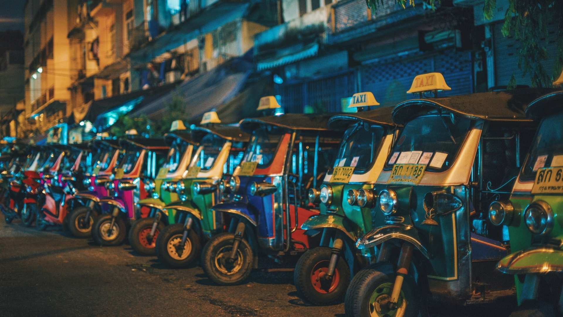 Tuk-tuk