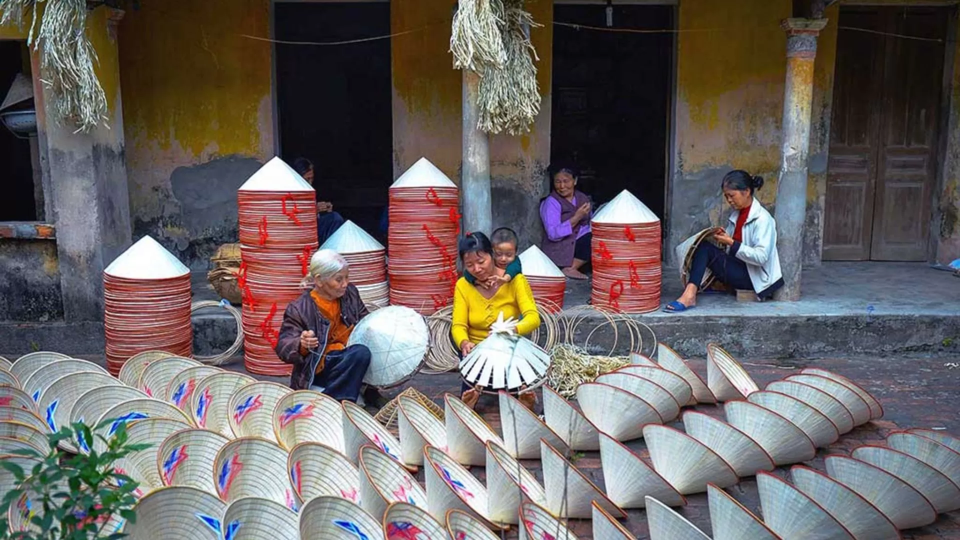 Visiter le village du chapeau conique de Chuong