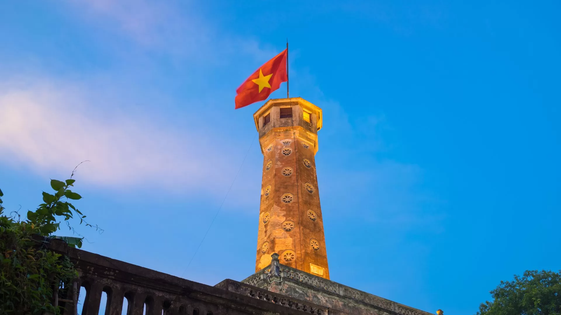 Mât de drapeau de Hanoï - un symbole unique