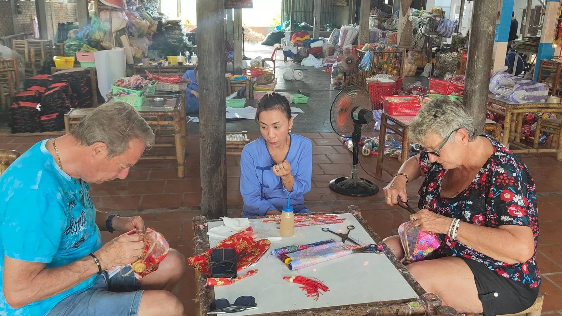 Atelier de fabrication de lanternes