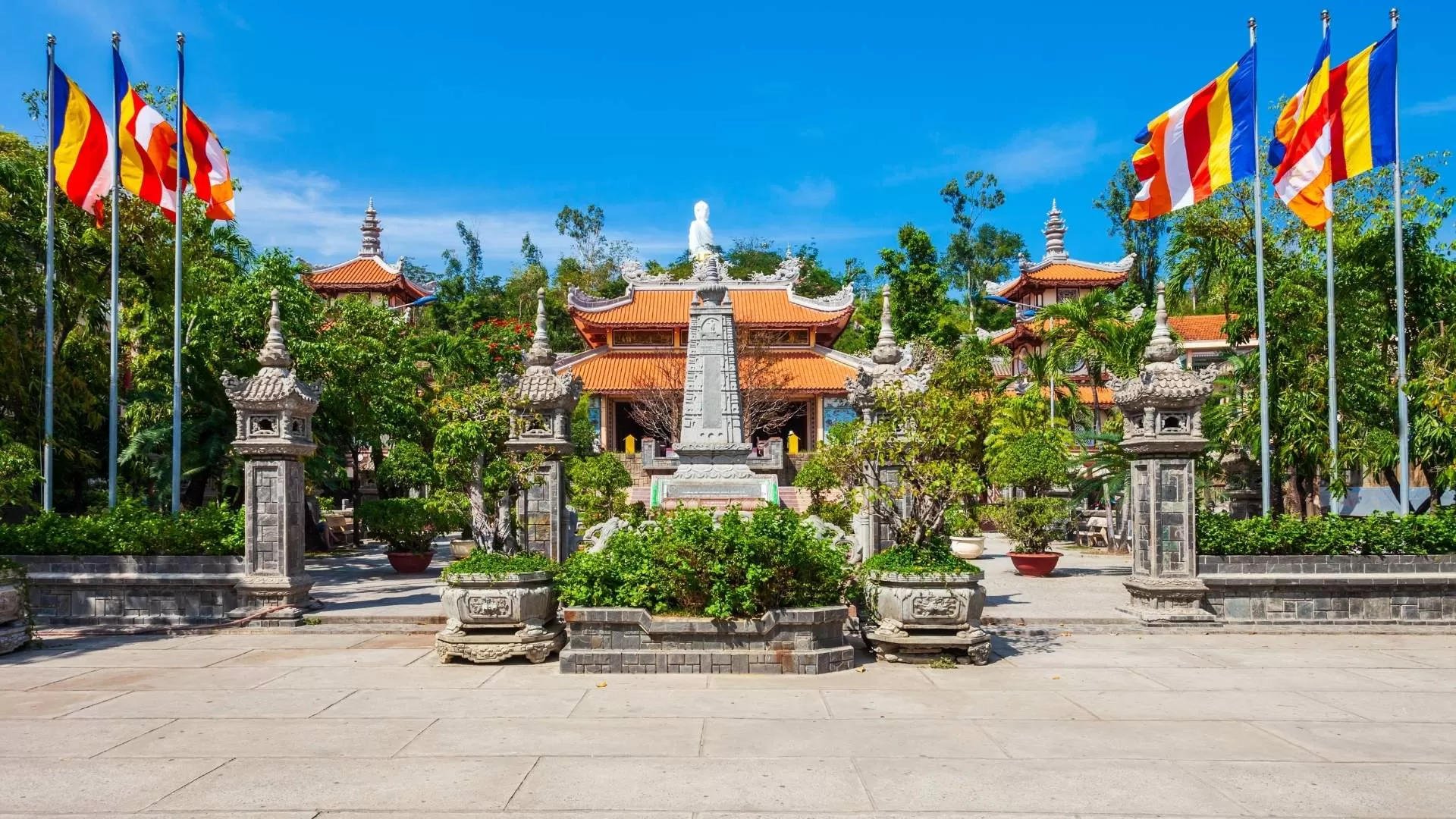 La Pagode Long Son - Un des sanctuaires bouddhistes les plus anciens de Nha Trang