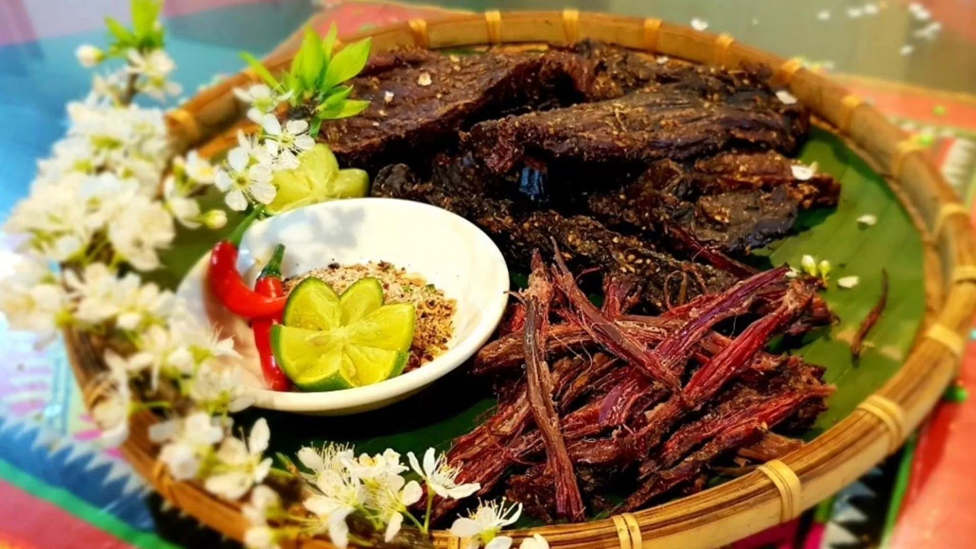 Thit Trau Gac Bep (Buffalo Meat Upstairs Kitchen)