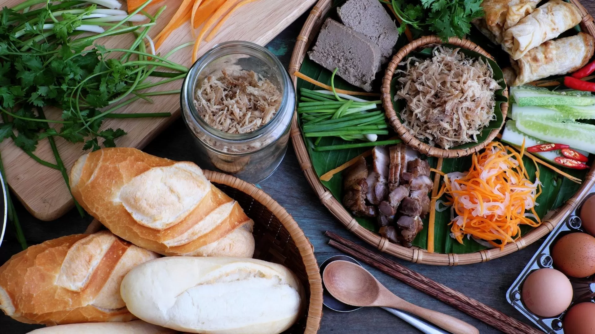 Vietnamese sandwich - Banh mi