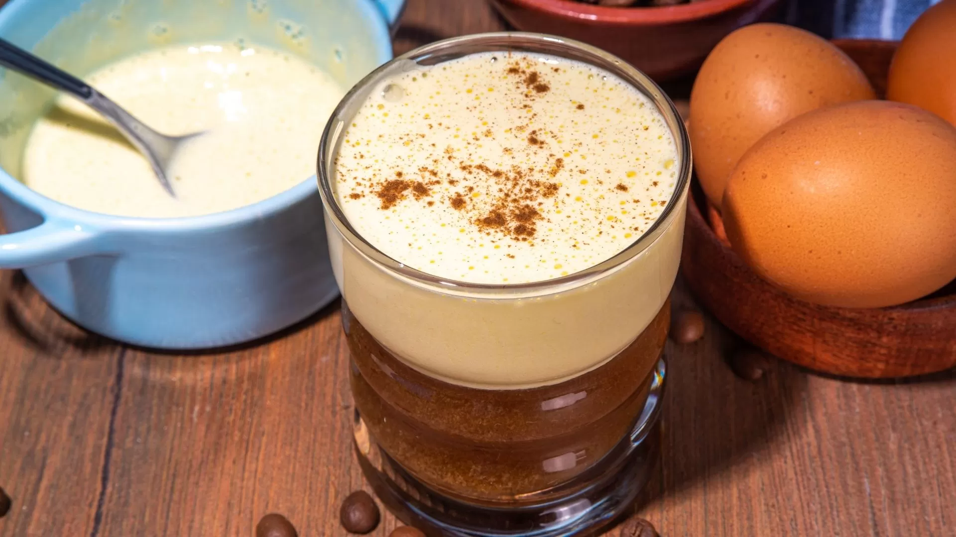 Café aux œufs vietnamien