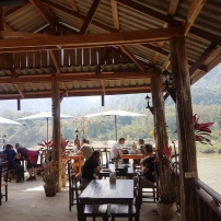 lattanavongsa-guesthouse-and-bungalows-04
