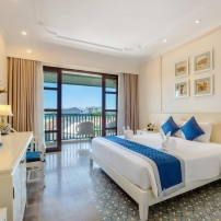 lantana-riverside-hoian-hotel-01