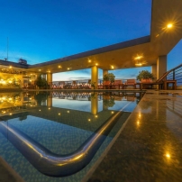 romance-hotel-05