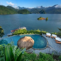 mai-chau-hideway-lake-resort-01