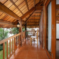 mai-chau-hideway-lake-resort-06