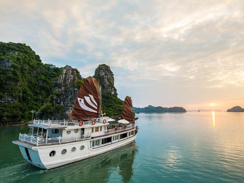 Croisière sur le Bhaya Legend Private Charter