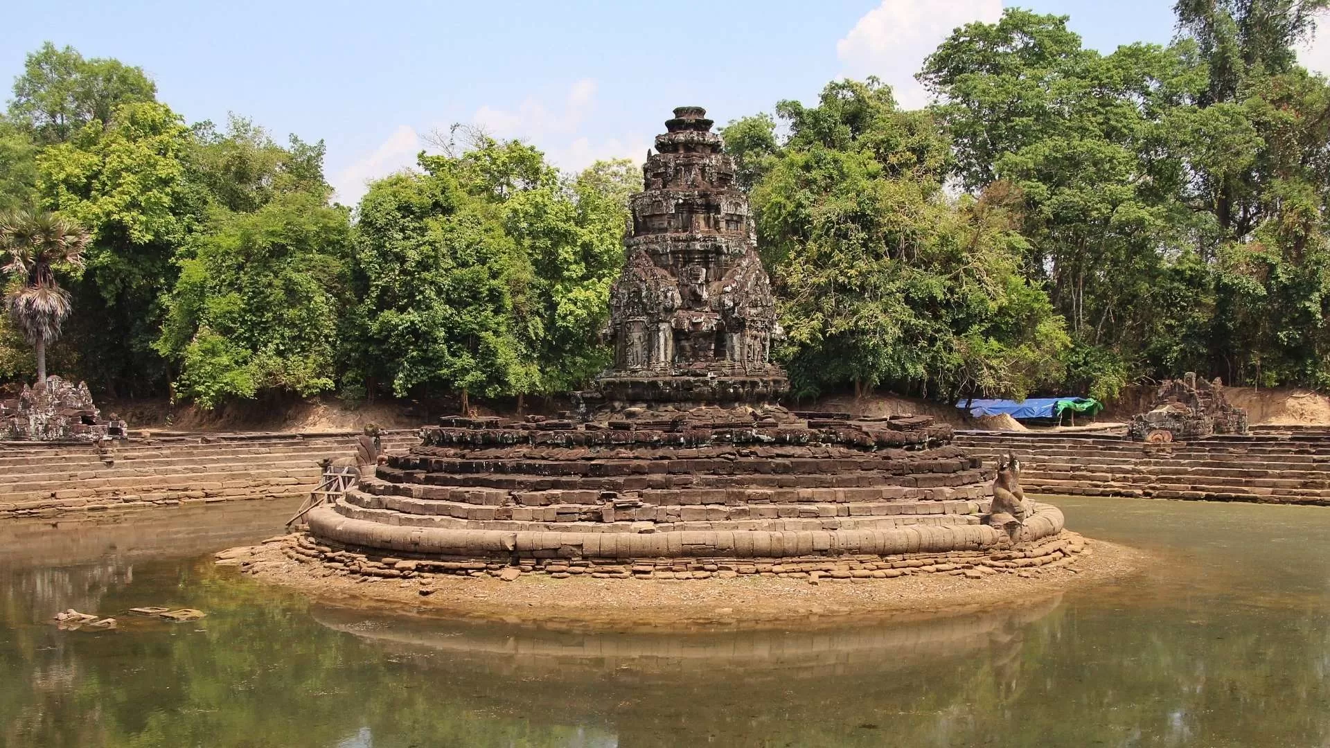 Neak Pean