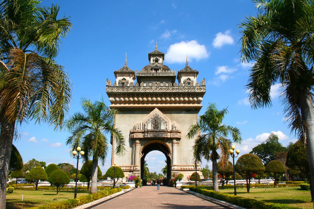 Patuxai (Victory Gate)