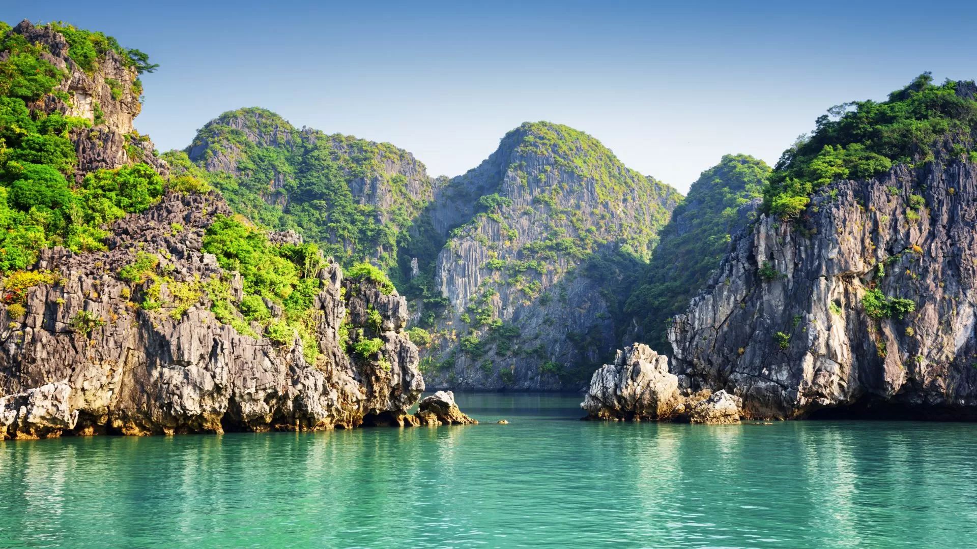 Baie d'Halong - Site classé au patrimoine de l'UNESCO