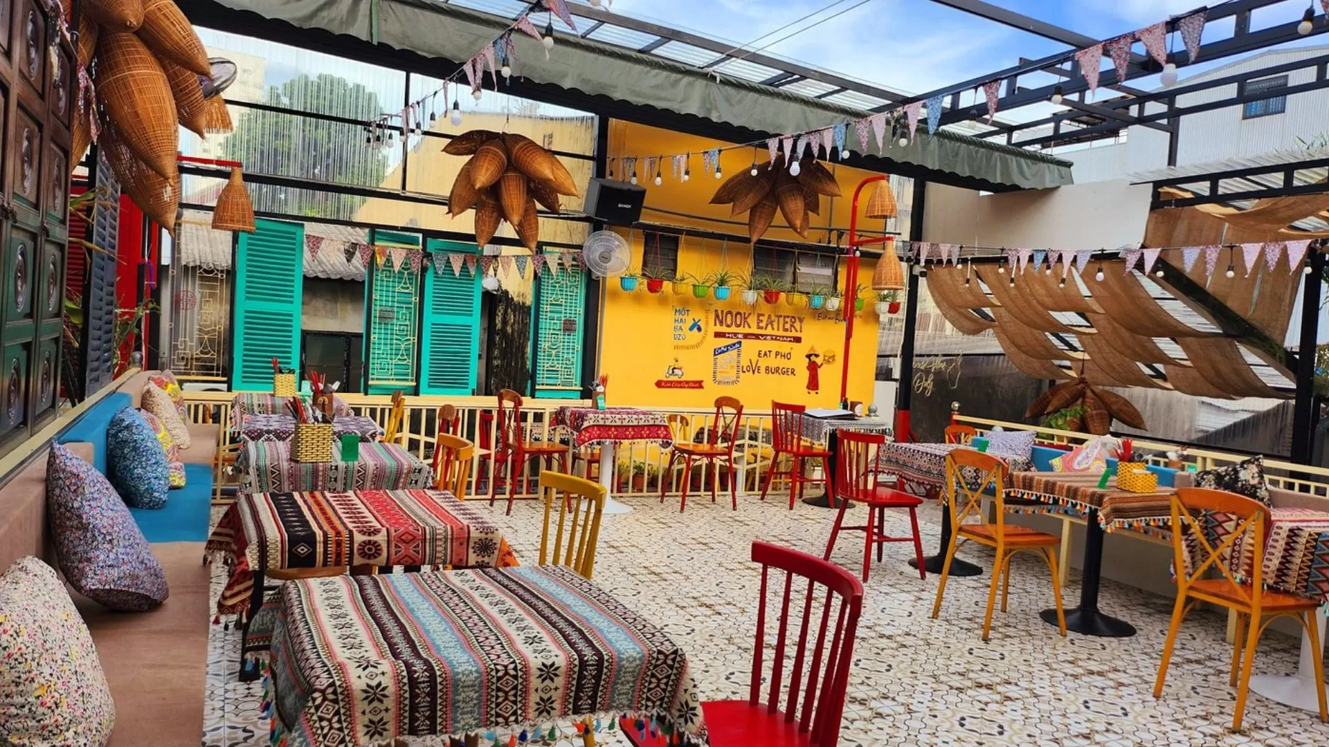 Nook Eatery Hué