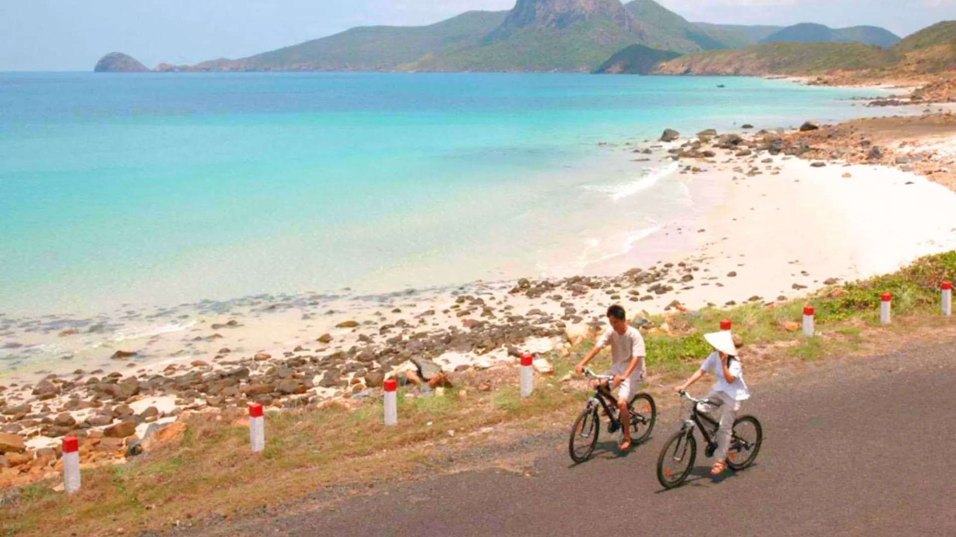Cycling in Con Dao island