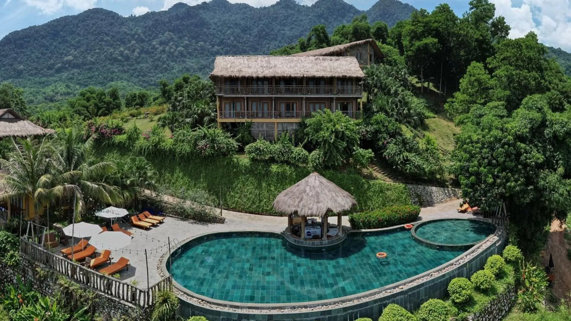 Mai Chau Hideaway Lake Resort