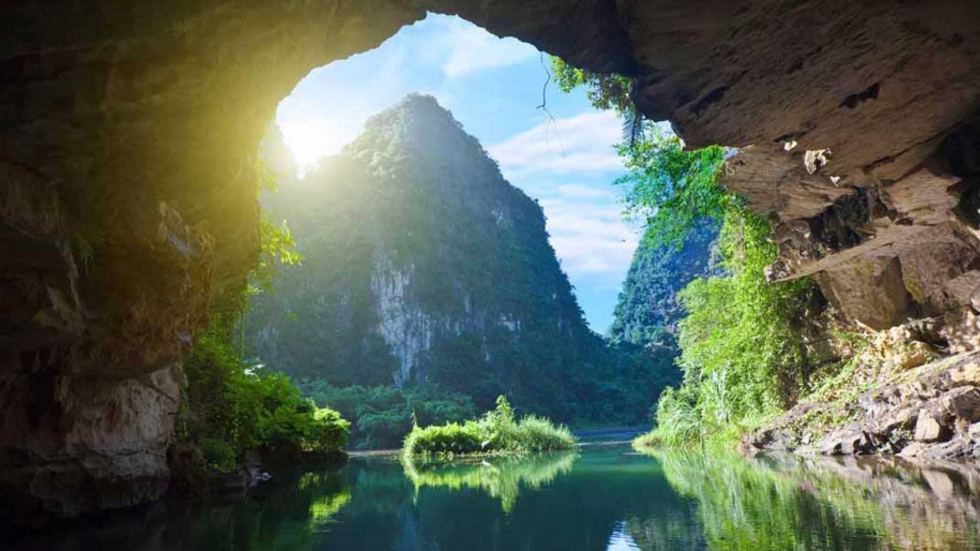 Tam Coc, Ninh Binh