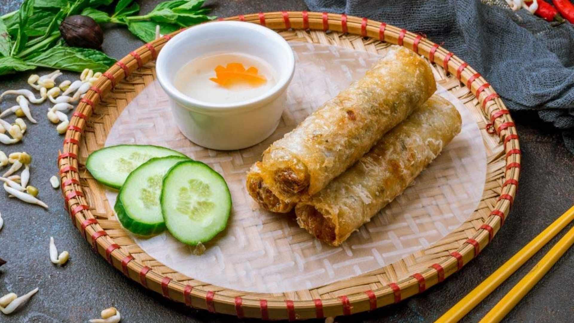 Fried spring rolls