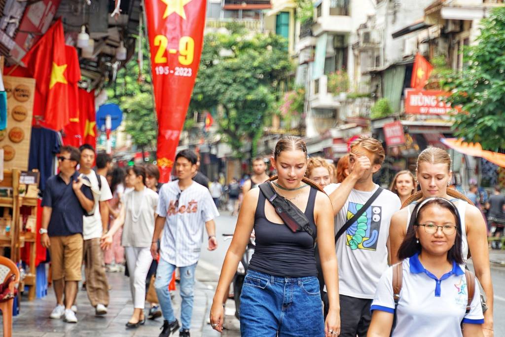 Les voyage en petit groupe au Vietnam favorisent l’interaction et la connexion entre les membres